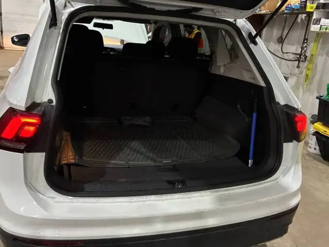 2019 Volkswagen Tiguan No Accidents l Trendline l 4Motion l AWD - Photo 20