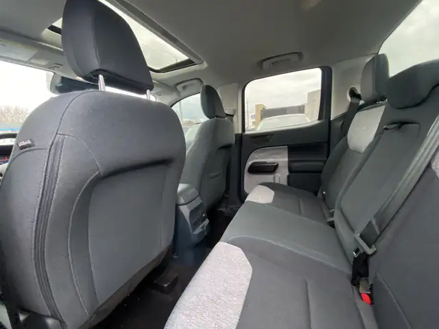 2025 Ford Maverick XLT - Photo 13