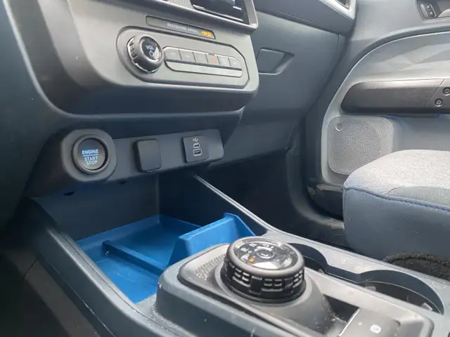 2025 Ford Maverick XLT - Photo 24
