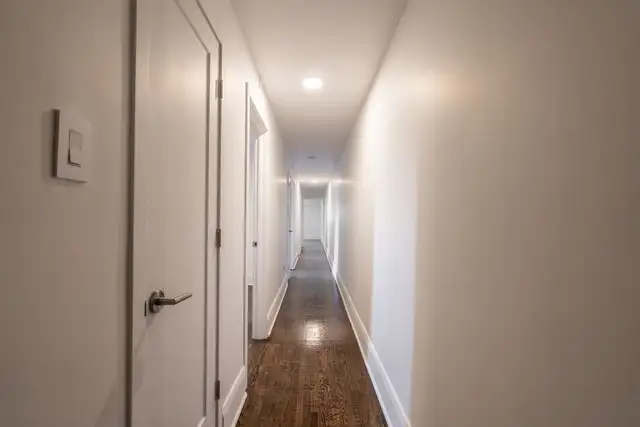 Renovated Two Bedroom, Queen and Roncesvalles - ID 1537 - Photo 14