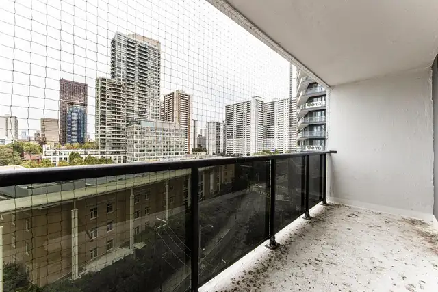 2 Bedroom Apartment for Rent - 155 Wellesley Street East - Photo 5