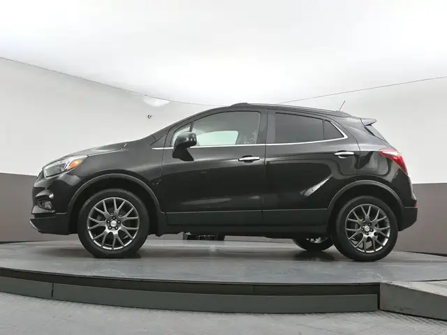 2020 Buick Encore Touring AWD Apple Carplay, Push button start, - Photo 16