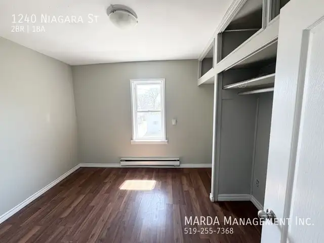 COZY 2 BED/1 BATH UPPER UNIT   HYDRO FREE INTERNET! - Photo 14