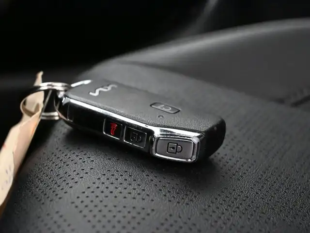 2024 Kia Seltos EX HEATED SEATS CRUISE CONTROL APPLE CARPLAY & M - Photo 5