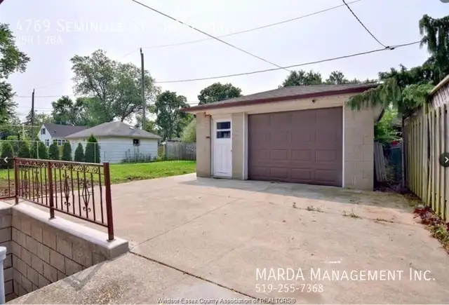 COZY 2 BED/2 BATH BASEMENT UNIT   40% OF HYDRO, WATER & GAS - Photo 12