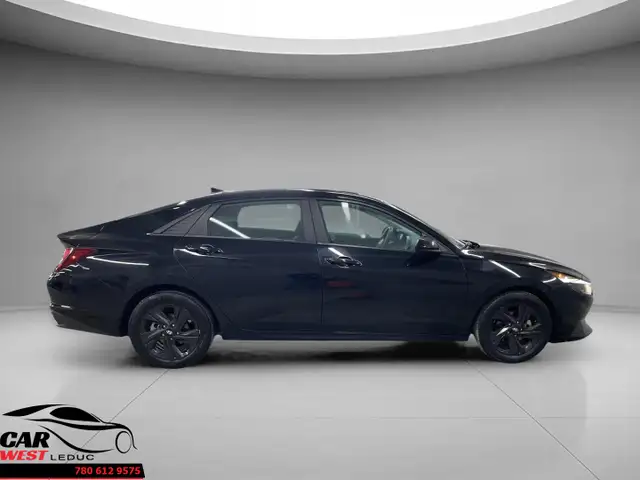 Hyundai Elantra Preferred 2021 - Photo 2