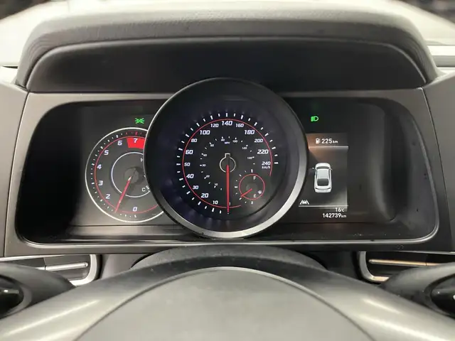 Hyundai Elantra Preferred 2021 - Photo 17