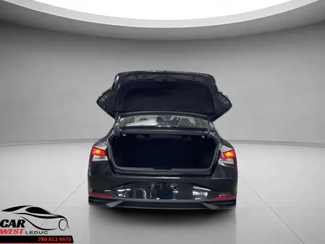 Hyundai Elantra Preferred 2021 - Photo 23