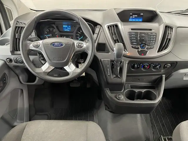 Ford Transit Passenger Wagon XLT 2019 - Photo 10