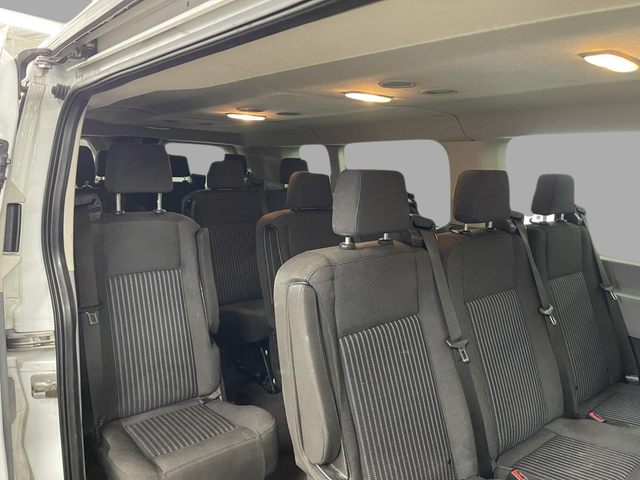 Ford Transit Passenger Wagon XLT 2019 - Photo 11