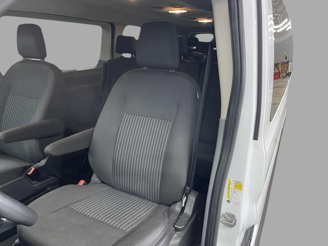 Ford Transit Passenger Wagon XLT 2019 - Photo 14
