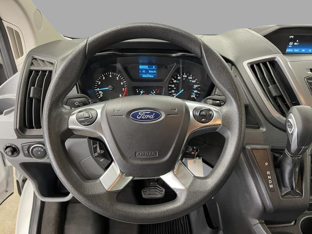 Ford Transit Passenger Wagon XLT 2019 - Photo 15