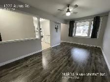 COZY 2 BED/1BATH HOUSE IN EAST WINDSOR!   HYDRO, WATER & GAS! - Photo 3