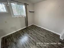 COZY 2 BED/1BATH HOUSE IN EAST WINDSOR!   HYDRO, WATER & GAS! - Photo 12