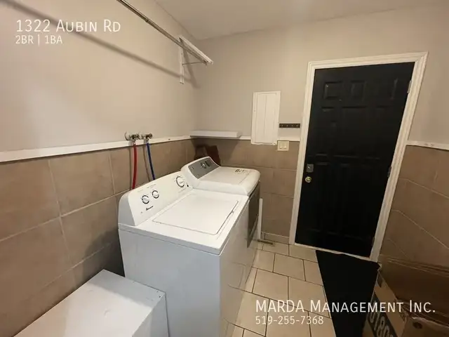 COZY 2 BED/1BATH HOUSE IN EAST WINDSOR!   HYDRO, WATER & GAS! - Photo 17