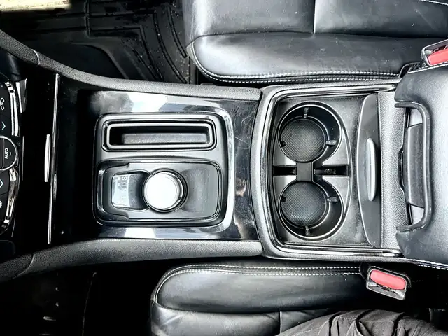 2022 CHRYSLER 300 S AWD - Photo 12