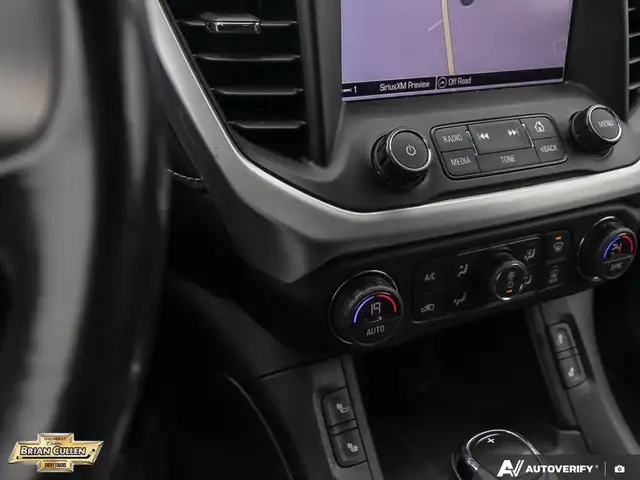2018 GMC Acadia - Photo 19