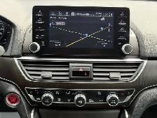 2018 HONDA ACCORD TOURING SEDAN - Photo 14