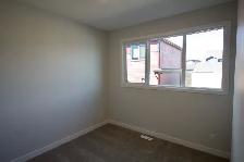 Orchards 4 Bed 3 Bath Home Dbl Garage SW Edmonton - Photo 23