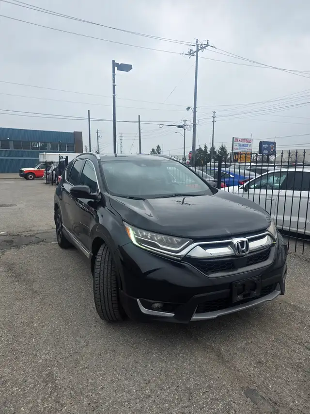 2018 Honda CR-V Touring - Photo 2