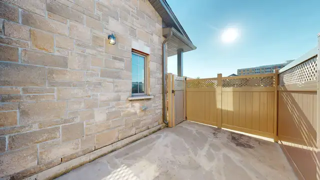 UNIT 8-3200 SINGLETON AVE-LOWER UNIT - Photo 2