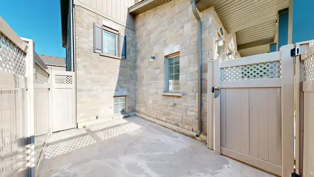 UNIT 8-3200 SINGLETON AVE-LOWER UNIT - Photo 3
