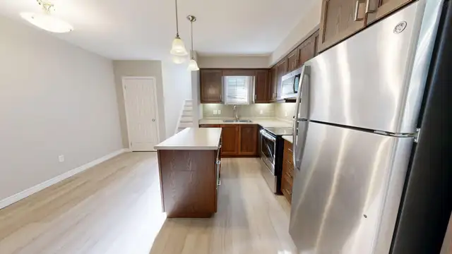 UNIT 8-3200 SINGLETON AVE-LOWER UNIT - Photo 11