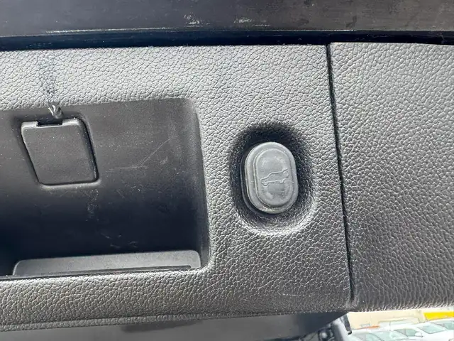 2016 Chevrolet Tahoe LTZ - Photo 5