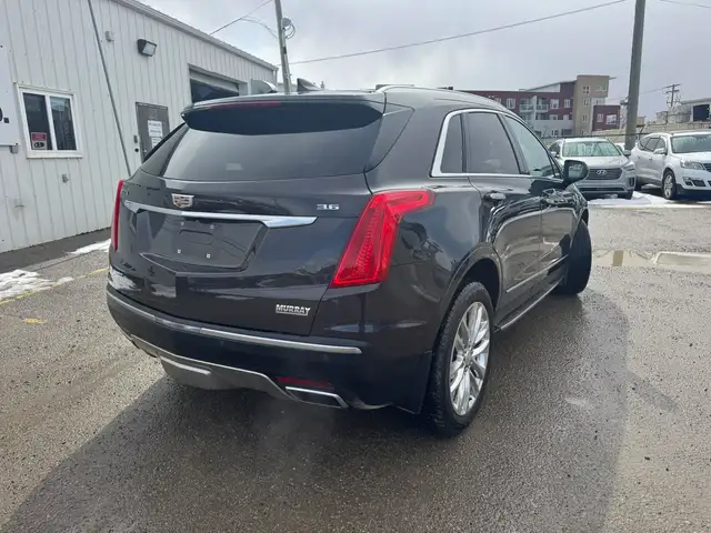 2017 Cadillac XT5 Platinum - Photo 3