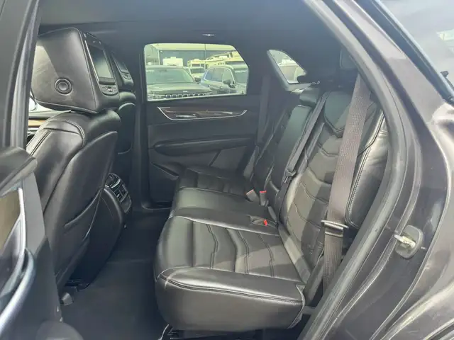 2017 Cadillac XT5 Platinum - Photo 18
