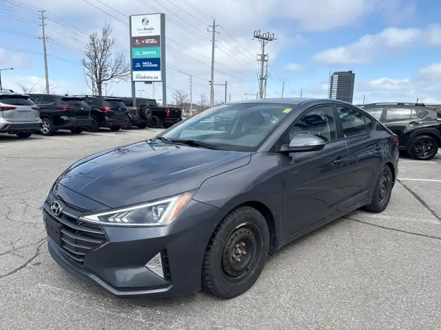 2019 Hyundai Elantra Preferred Preferred, Winter Tires - Photo 4