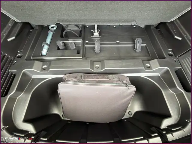 2025 Chevrolet Equinox EV RS-513 KM Range-360 Camera-Adaptive Cr - Photo 39