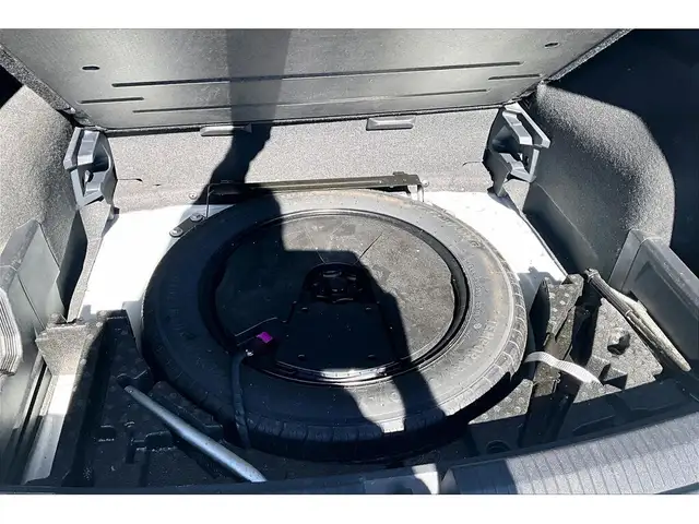 2024 Volkswagen Tiguan AWD | LEATHER | NAV | PANORAMIC SUNROOF | - Photo 26