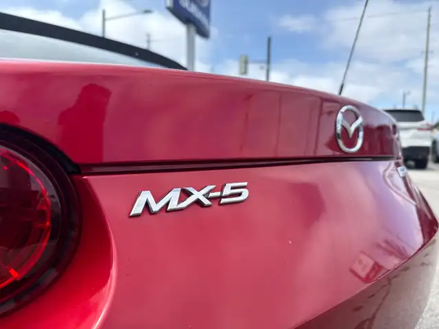 2016 Mazda MX-5 GS GS, BBS Rims! Convertible! - Photo 10
