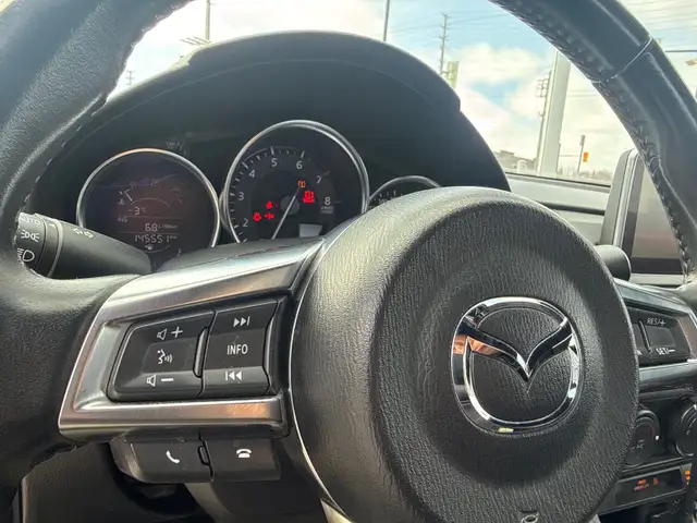 2016 Mazda MX-5 GS GS, BBS Rims! Convertible! - Photo 18