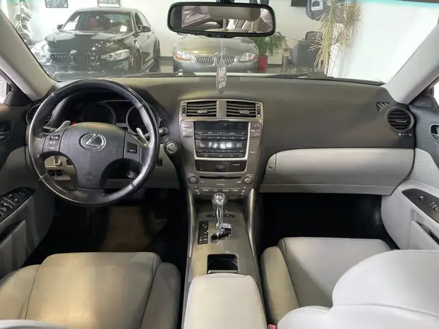 2008 Lexus IS 250 - Photo 12