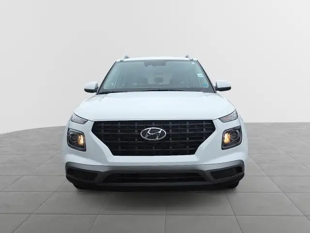 2024 Hyundai Venue Preferred Preferred | Lane Assist |Heated... - Photo 3