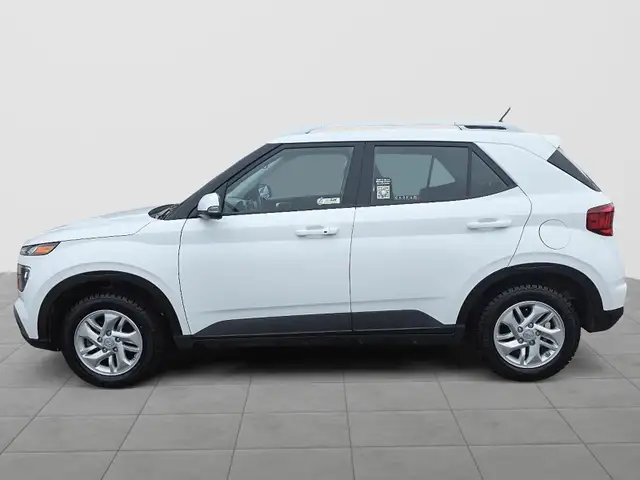 2024 Hyundai Venue Preferred Preferred | Lane Assist |Heated... - Photo 7