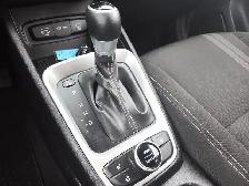 2024 Hyundai Venue Preferred Preferred | Lane Assist |Heated... - Photo 16