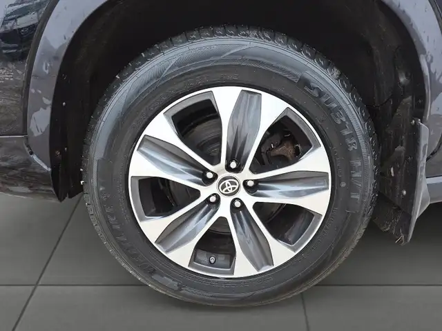 2020 Toyota Highlander XLE XLE | Sunroof | Leather Seats - Photo 8