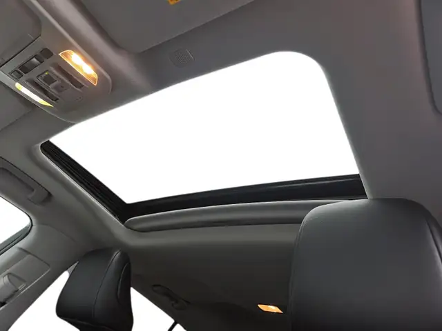 2020 Toyota Highlander XLE XLE | Sunroof | Leather Seats - Photo 9