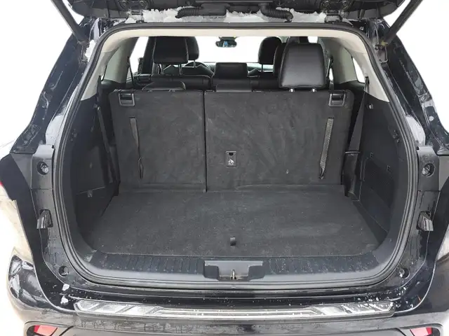 2020 Toyota Highlander XLE XLE | Sunroof | Leather Seats - Photo 21