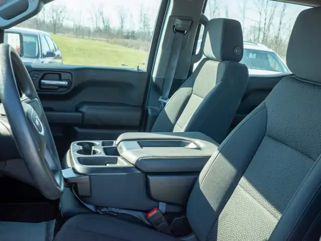 2025 GMC Sierra 1500 Pro - Wi-Fi Hotspot | Lane Assist - Photo 18