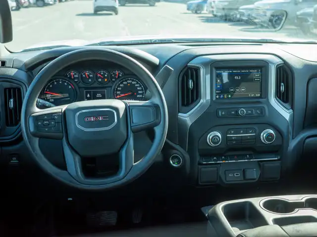 2025 GMC Sierra 1500 Pro - Wi-Fi Hotspot | Lane Assist - Photo 24
