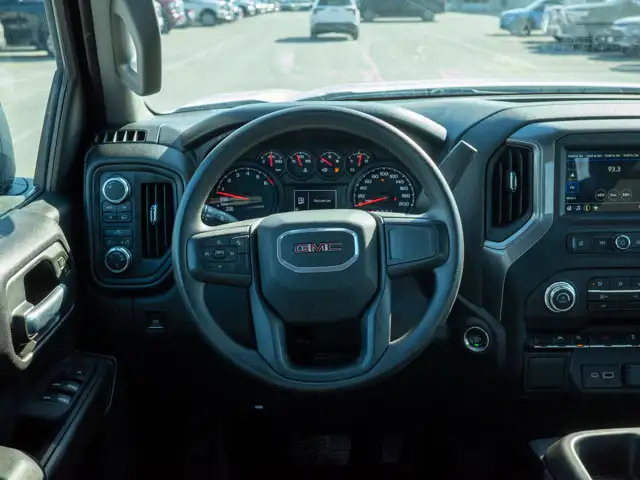 2025 GMC Sierra 1500 Pro - Wi-Fi Hotspot | Lane Assist - Photo 25