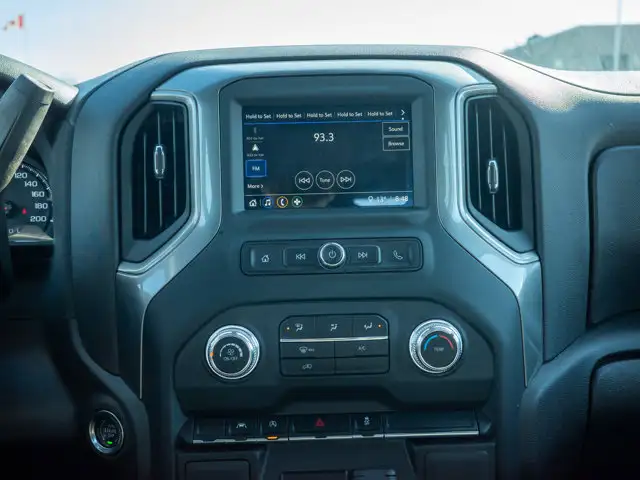 2025 GMC Sierra 1500 Pro - Wi-Fi Hotspot | Lane Assist - Photo 28