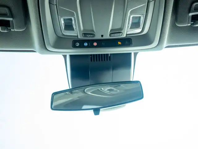 2025 GMC Sierra 1500 Pro - Wi-Fi Hotspot | Lane Assist - Photo 36