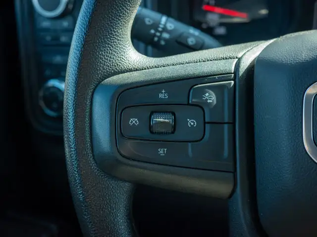 2025 GMC Sierra 1500 Pro - Wi-Fi Hotspot | Lane Assist - Photo 40