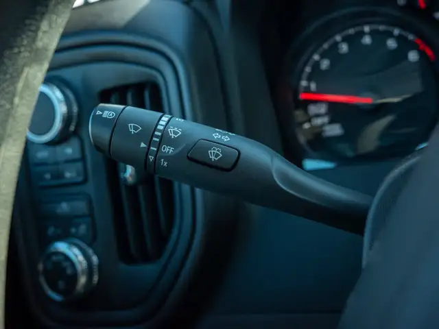 2025 GMC Sierra 1500 Pro - Wi-Fi Hotspot | Lane Assist - Photo 41