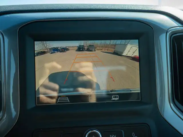 2025 GMC Sierra 1500 Pro - Wi-Fi Hotspot | Lane Assist - Photo 42